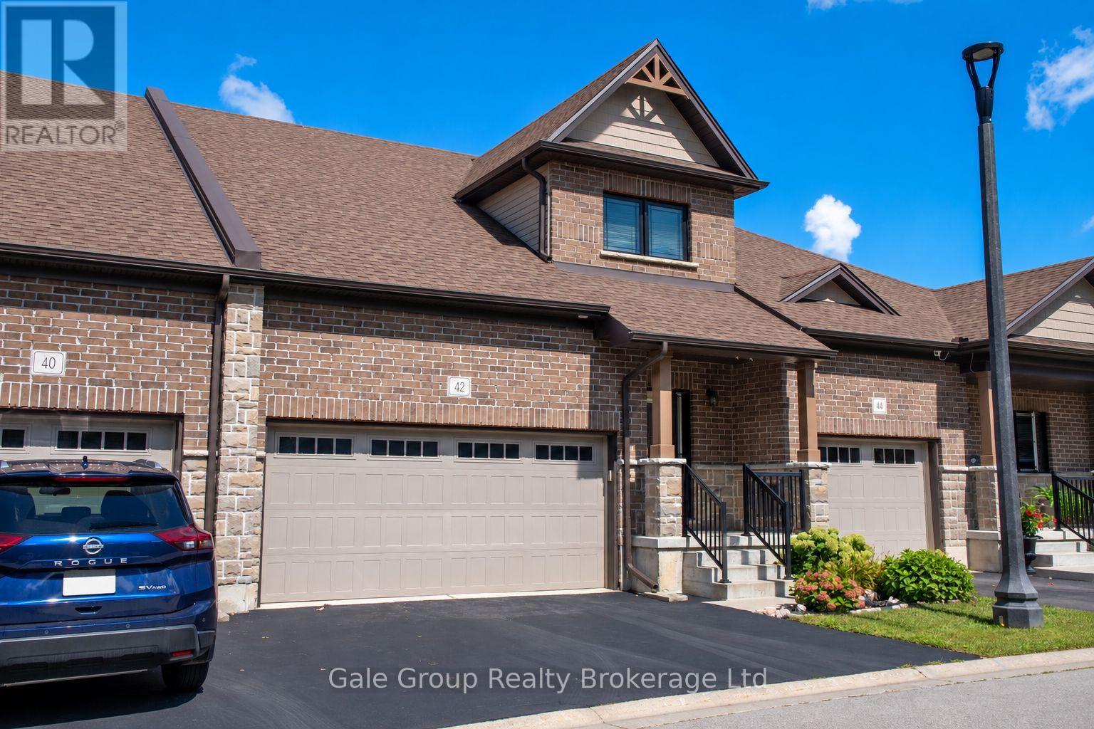 42 SERVICEBERRY LANE, Norfolk, Ontario