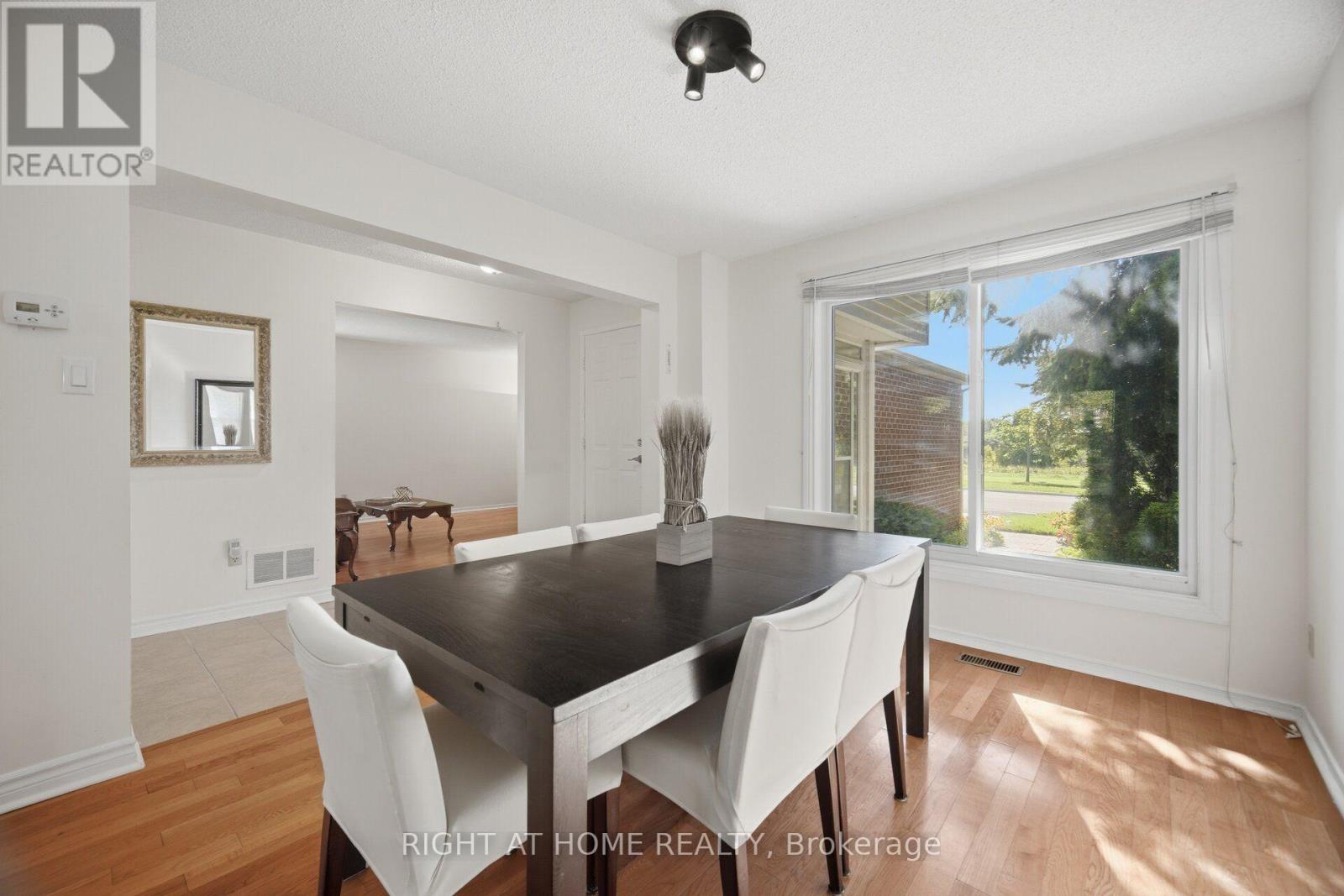 236 Austin Drive, Markham, Ontario  L3R 6N5 - Photo 11 - N13751788