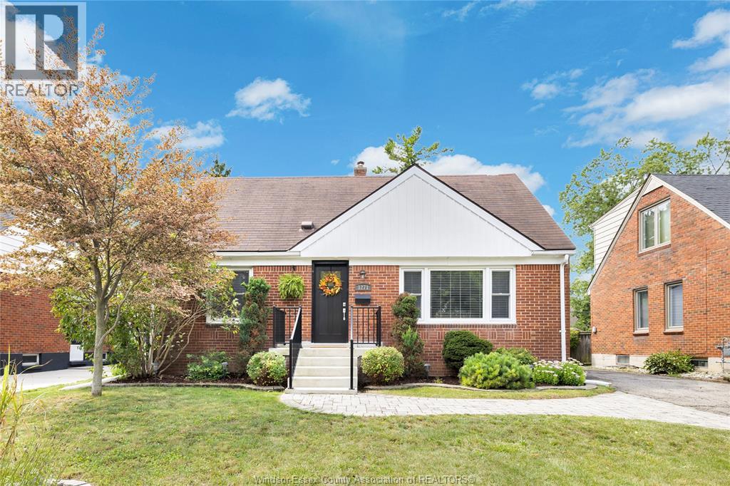 1271 BELLE ISLE VIEW BOULEVARD, Windsor, Ontario