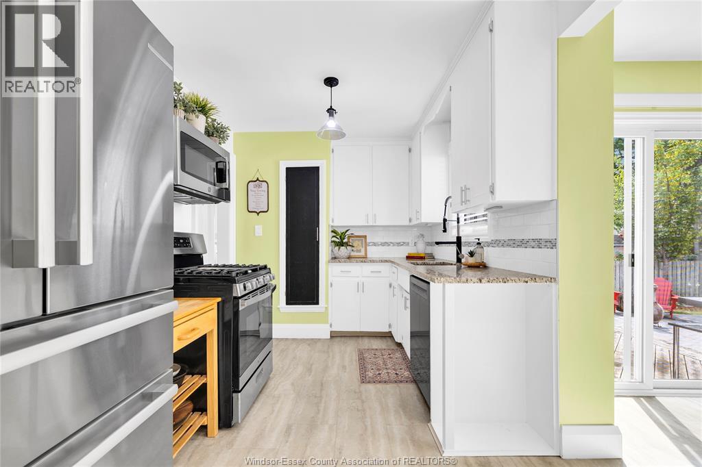 1271 Belle Isle View Boulevard, Windsor, Ontario  N8S 3G8 - Photo 8 - 26021767