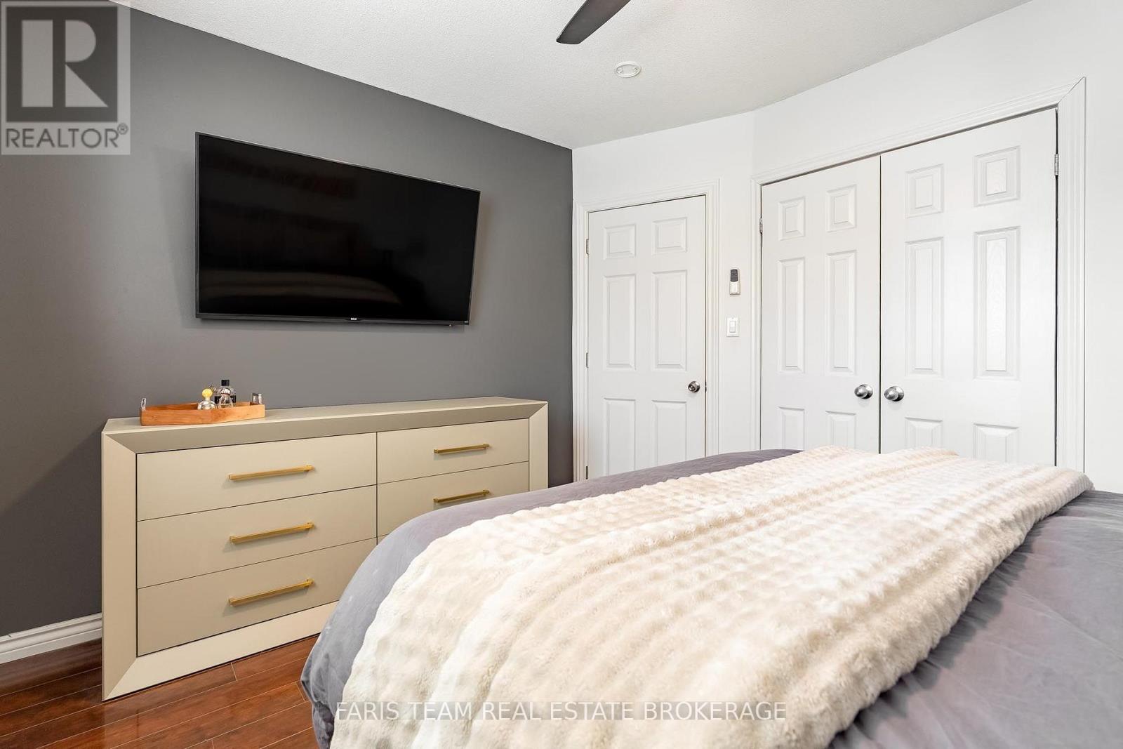 396 Mary Street, Orillia, Ontario  L3V 3G3 - Photo 13 - S13751738