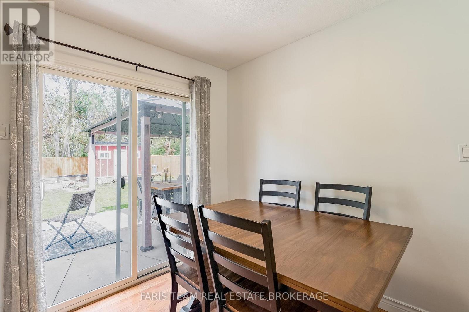 396 Mary Street, Orillia, Ontario  L3V 3G3 - Photo 8 - S13751738