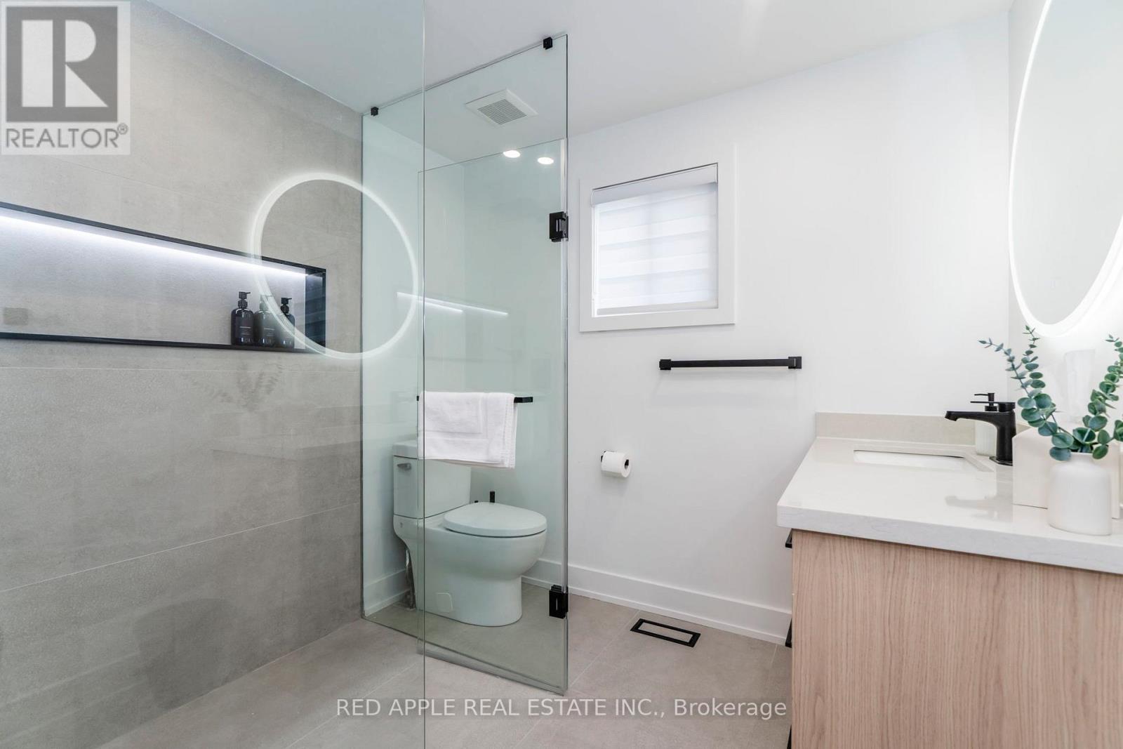 205 Hoyt Avenue, Tay (Victoria Harbour), Ontario  L0K 2A0 - Photo 17 - S13751830