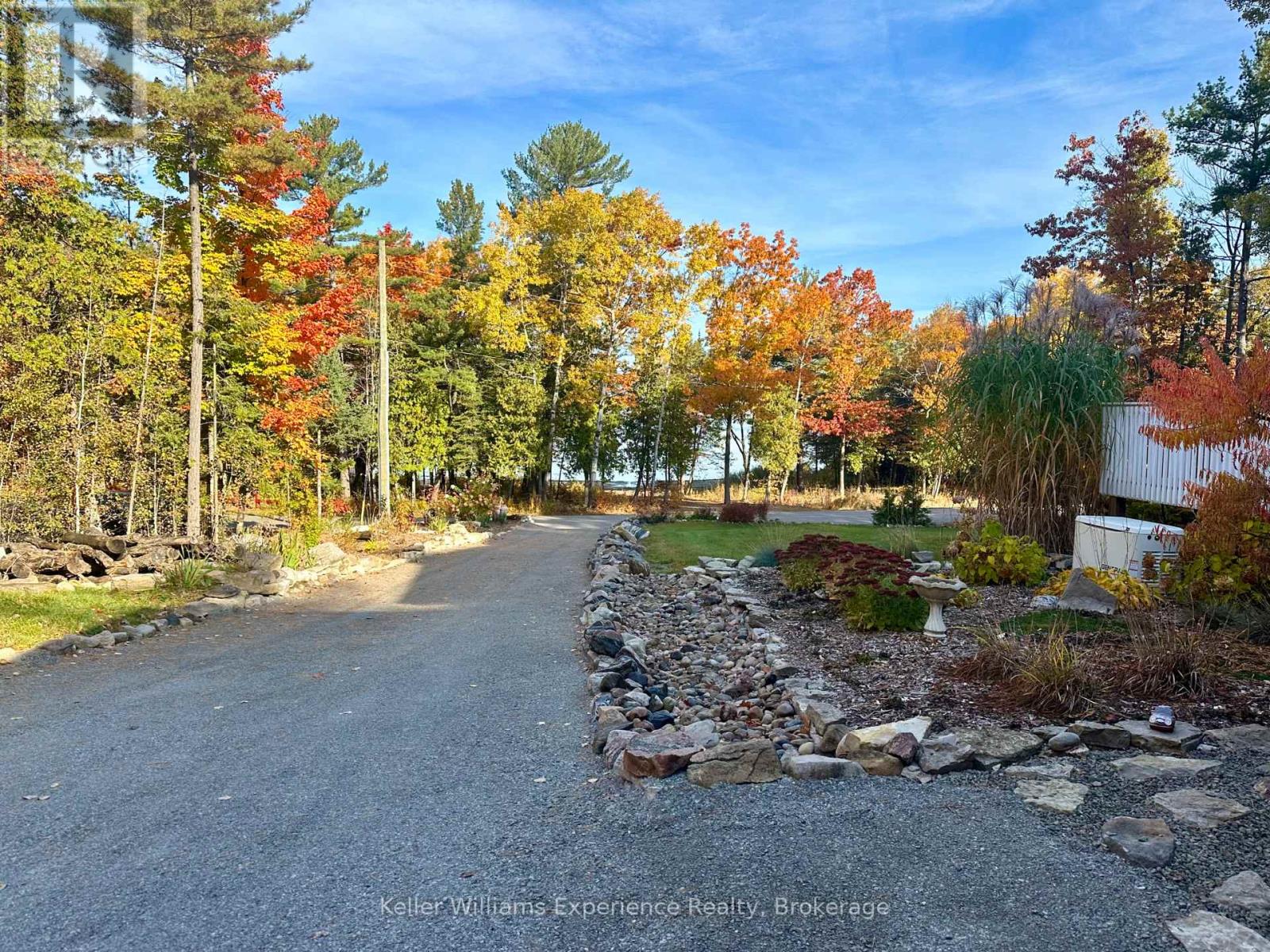 Lower Level - 107 Grandview Road, Tay, Ontario  L0K 1R0 - Photo 10 - S13751814