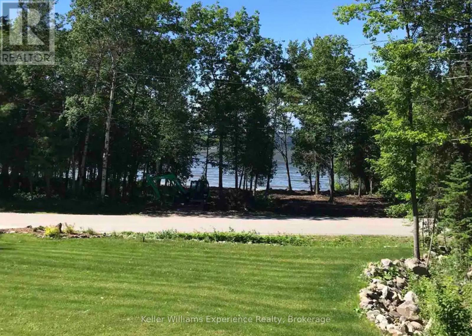 Lower Level - 107 Grandview Road, Tay, Ontario  L0K 1R0 - Photo 15 - S13751814