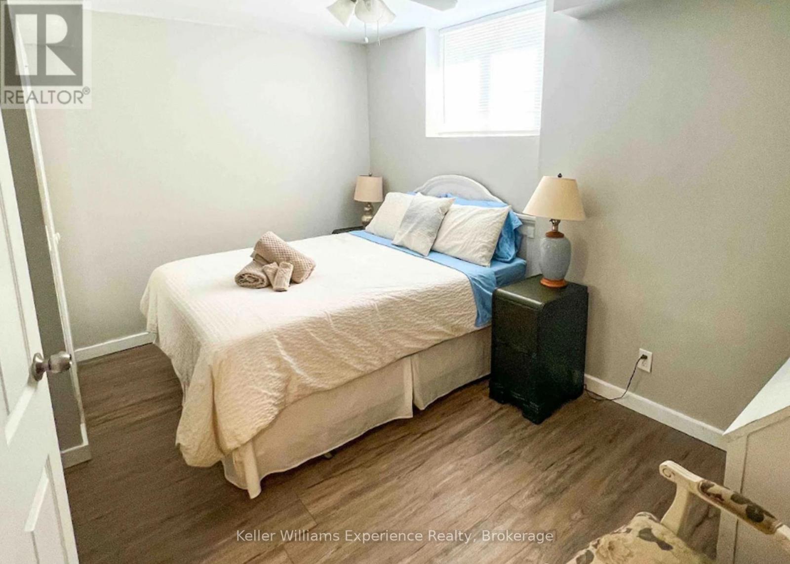 Lower Level - 107 Grandview Road, Tay, Ontario  L0K 1R0 - Photo 7 - S13751814