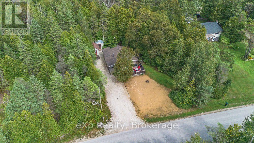 1431 Sunset Drive, South Bruce Peninsula, Ontario  N0H 1X0 - Photo 38 - X13751756