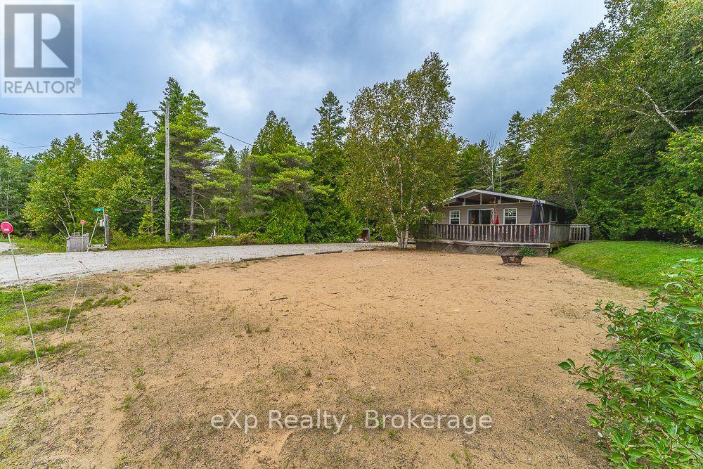 1431 Sunset Drive, South Bruce Peninsula, Ontario  N0H 1X0 - Photo 6 - X13751756