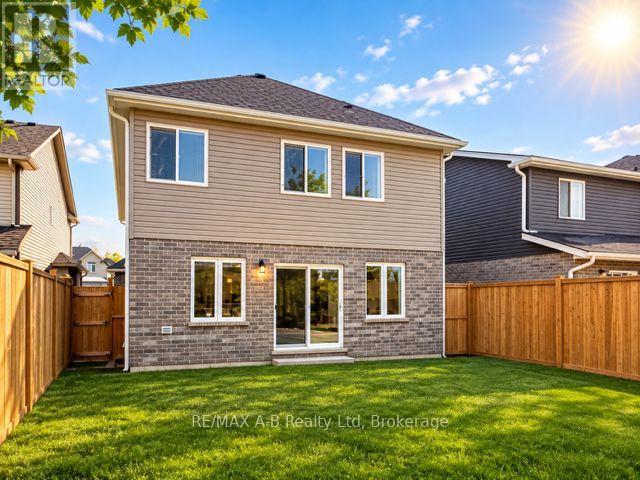 45 Robertson Drive, Stratford, Ontario  N5A 0J6 - Photo 2 - X13751810