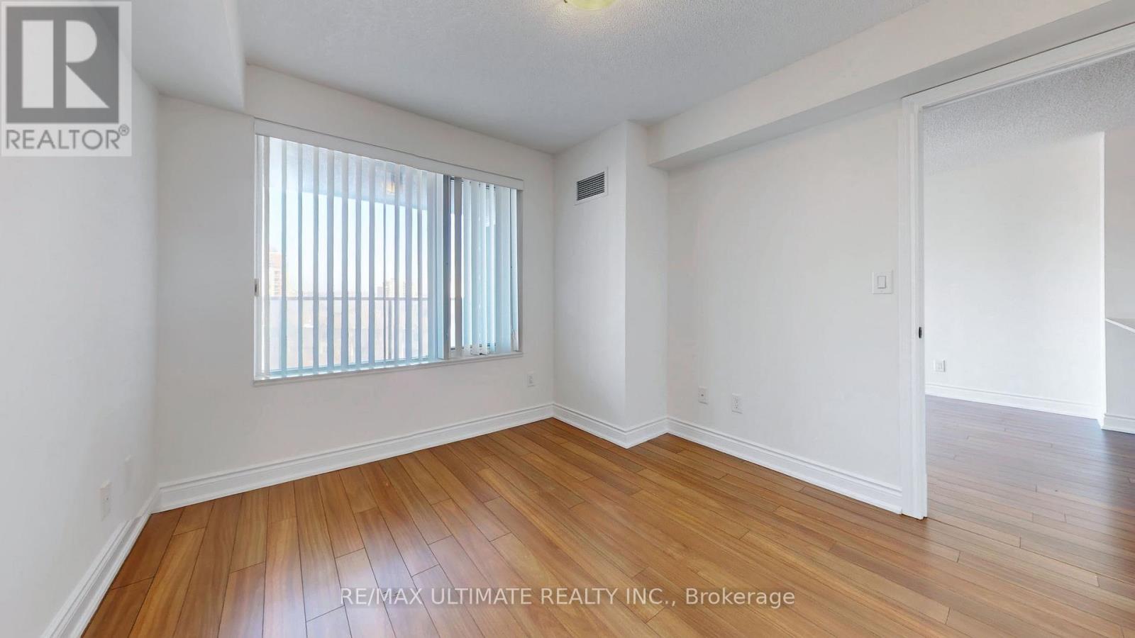 718 - 273 South Park Road, Markham, Ontario  L3T 0B5 - Photo 14 - N12986882