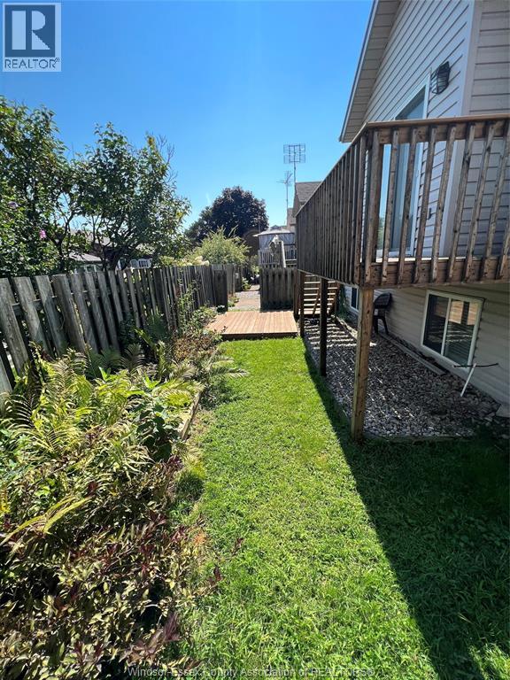 9 Erie Glen Crescent, Leamington, Ontario  N8H 5K2 - Photo 23 - 26021708