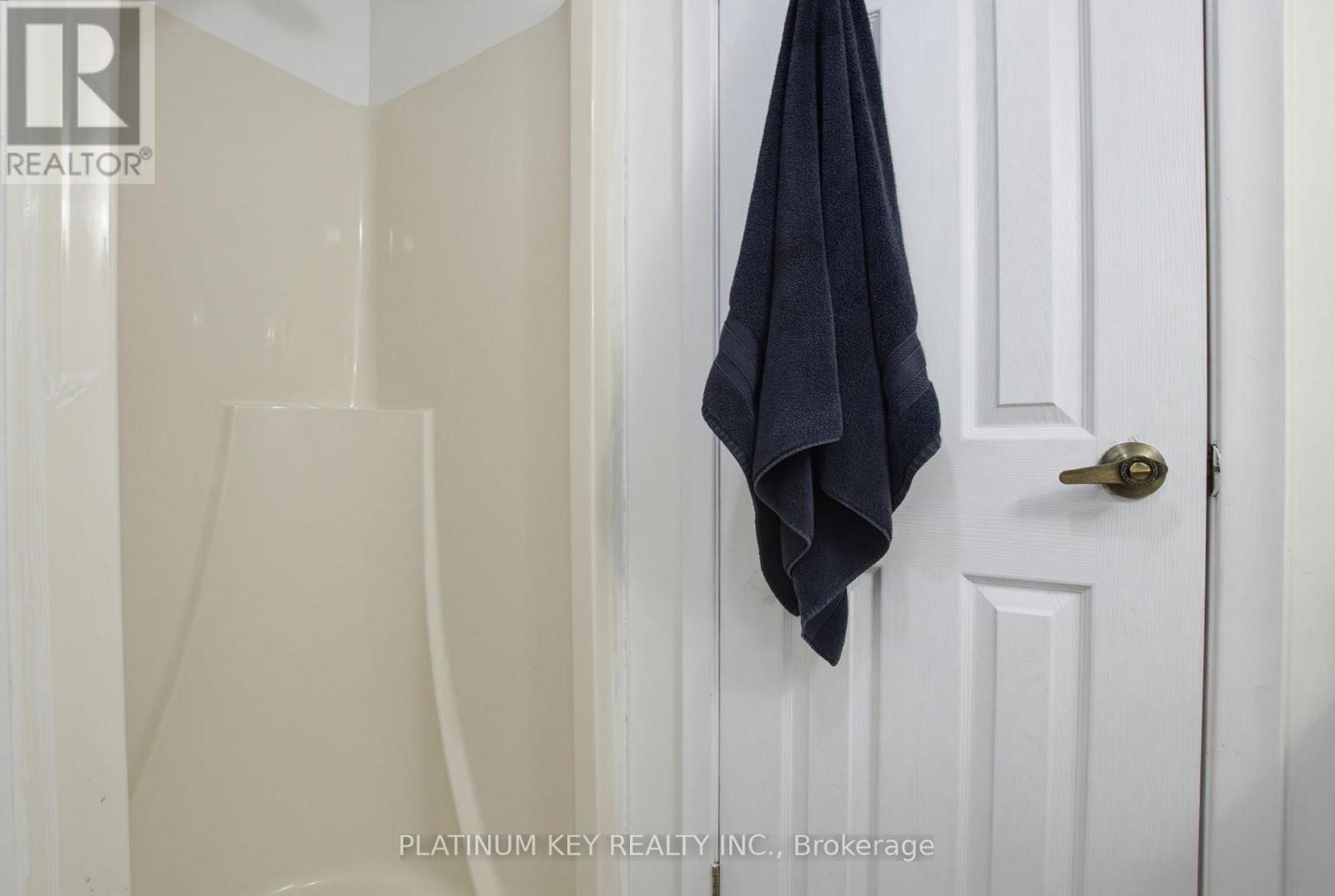 16 Sharpe Drive, Strathroy-Caradoc, Ontario  N7G 3T9 - Photo 29 - X13487742