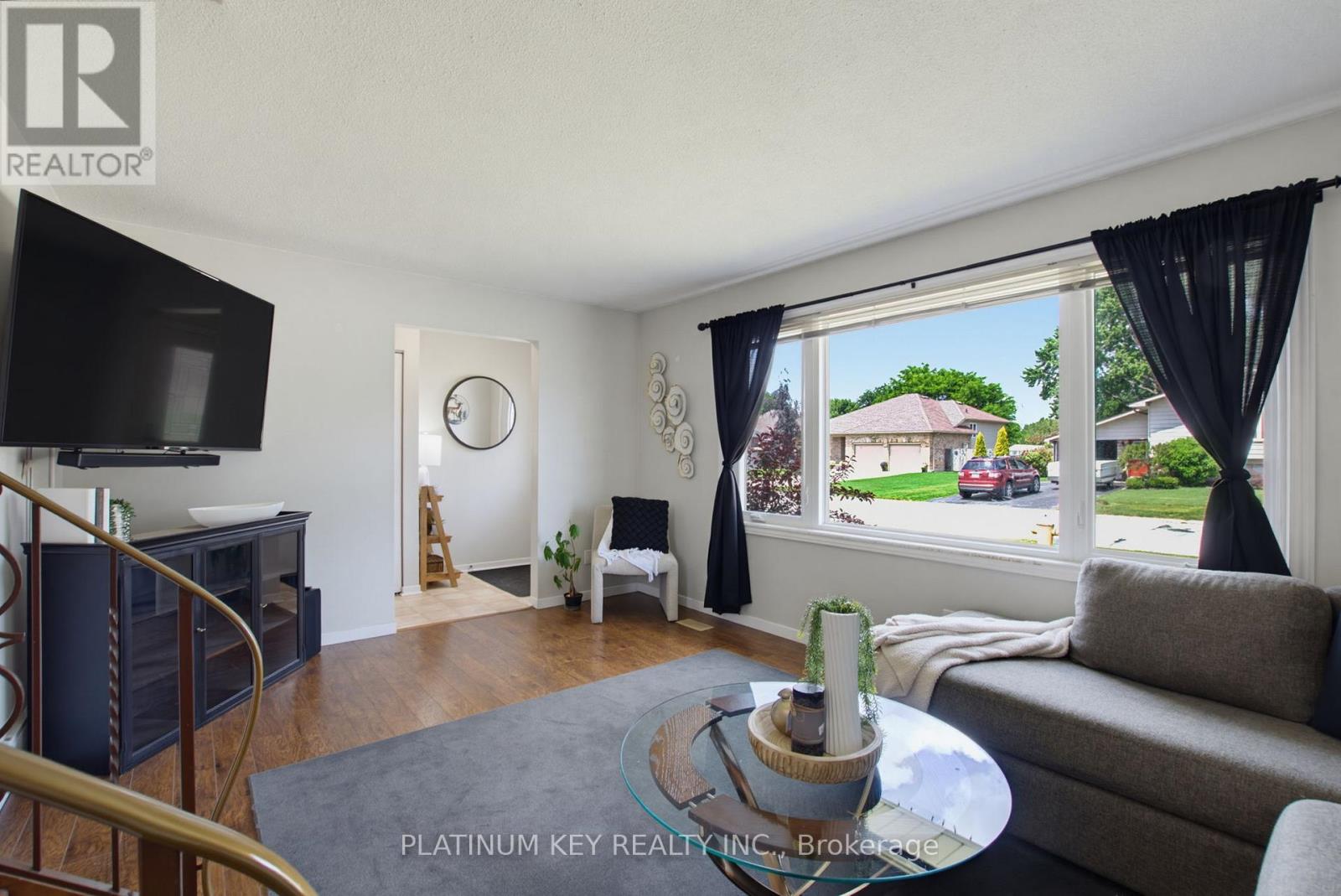 16 Sharpe Drive, Strathroy-Caradoc, Ontario  N7G 3T9 - Photo 6 - X13487742