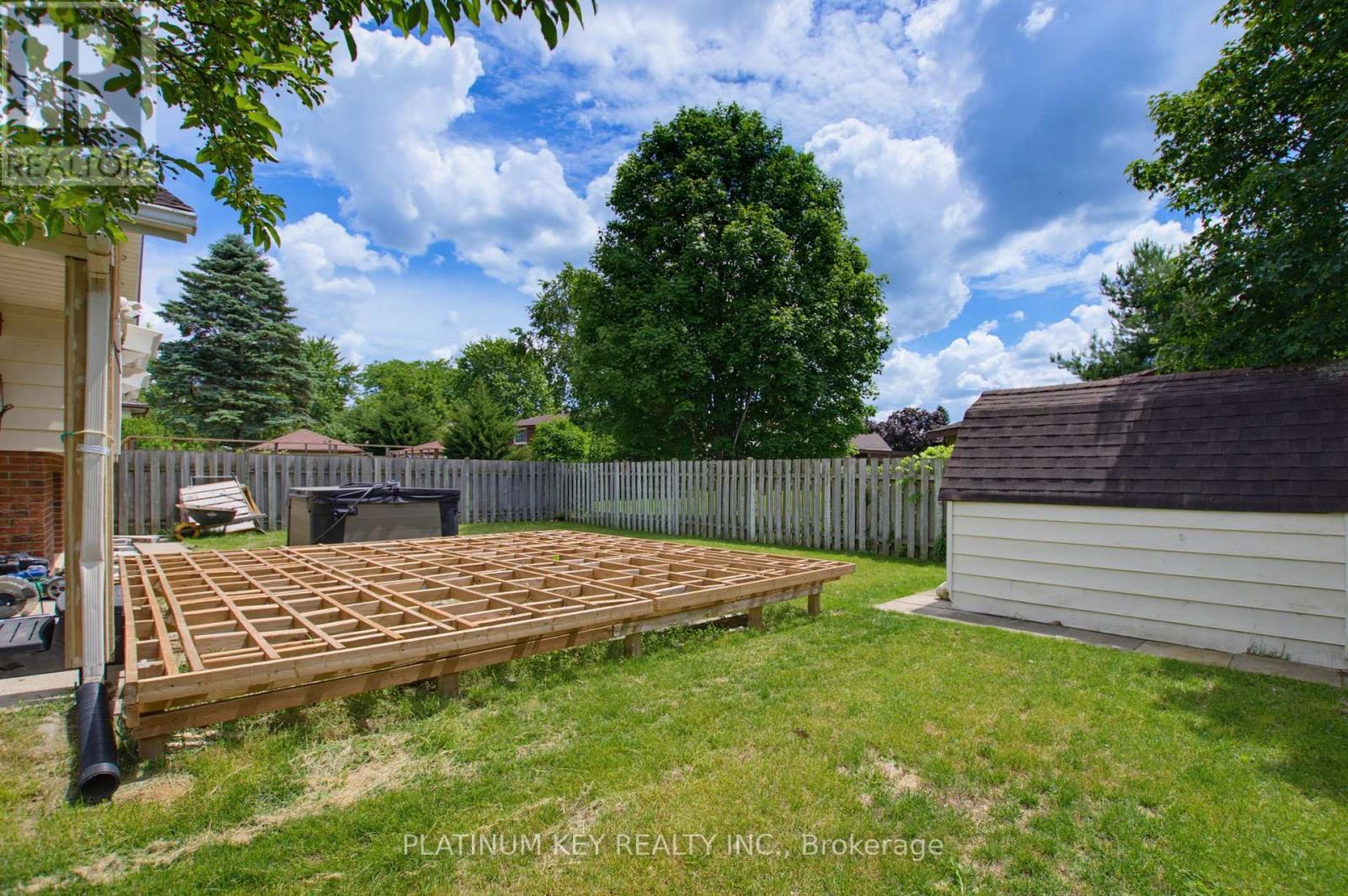 16 Sharpe Drive, Strathroy-Caradoc, Ontario  N7G 3T9 - Photo 32 - X13487742