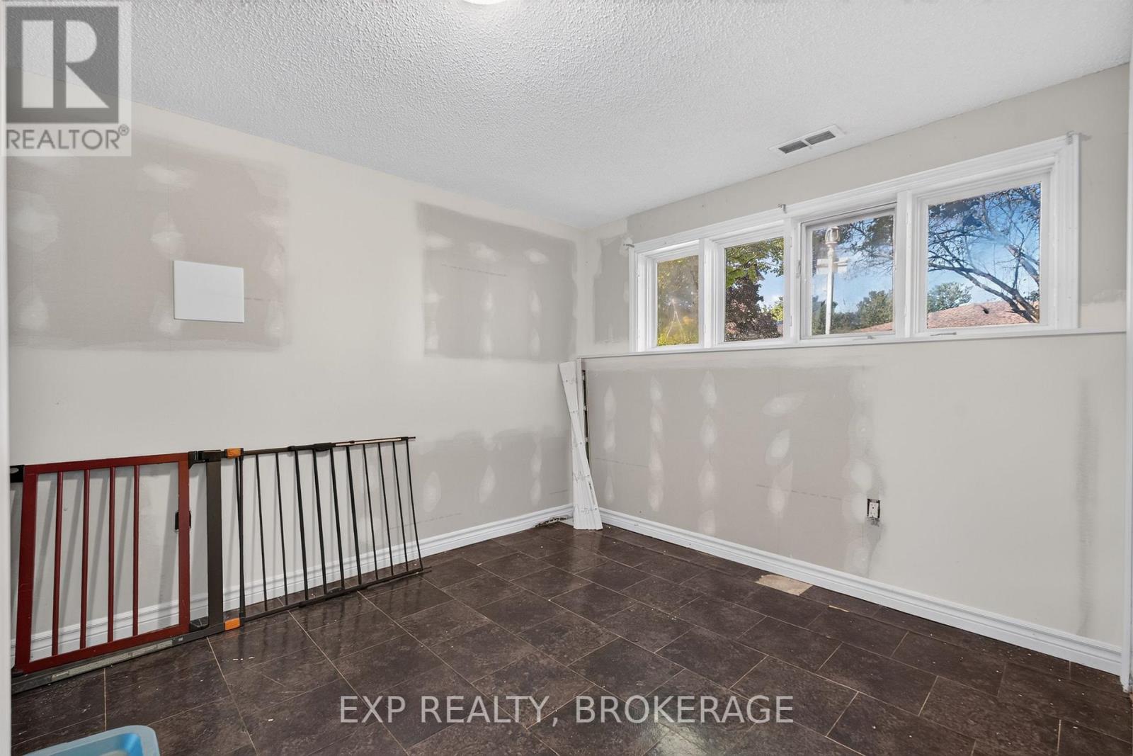 920 Safari Drive, Kingston, Ontario  K7M 6X5 - Photo 28 - X13751896
