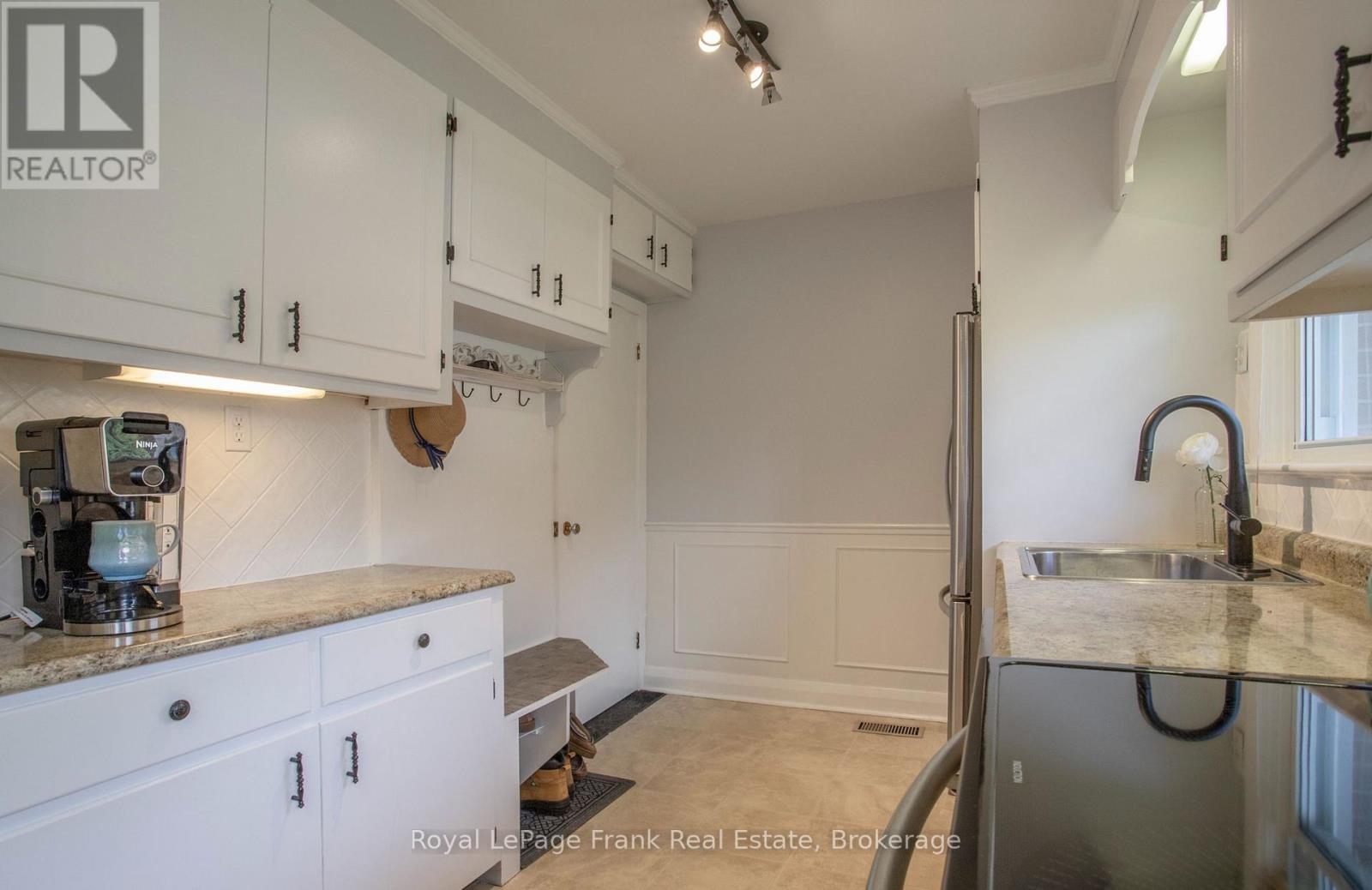 387 Aberdeen Avenue, Peterborough, Ontario  K9H 4X5 - Photo 13 - X13751970