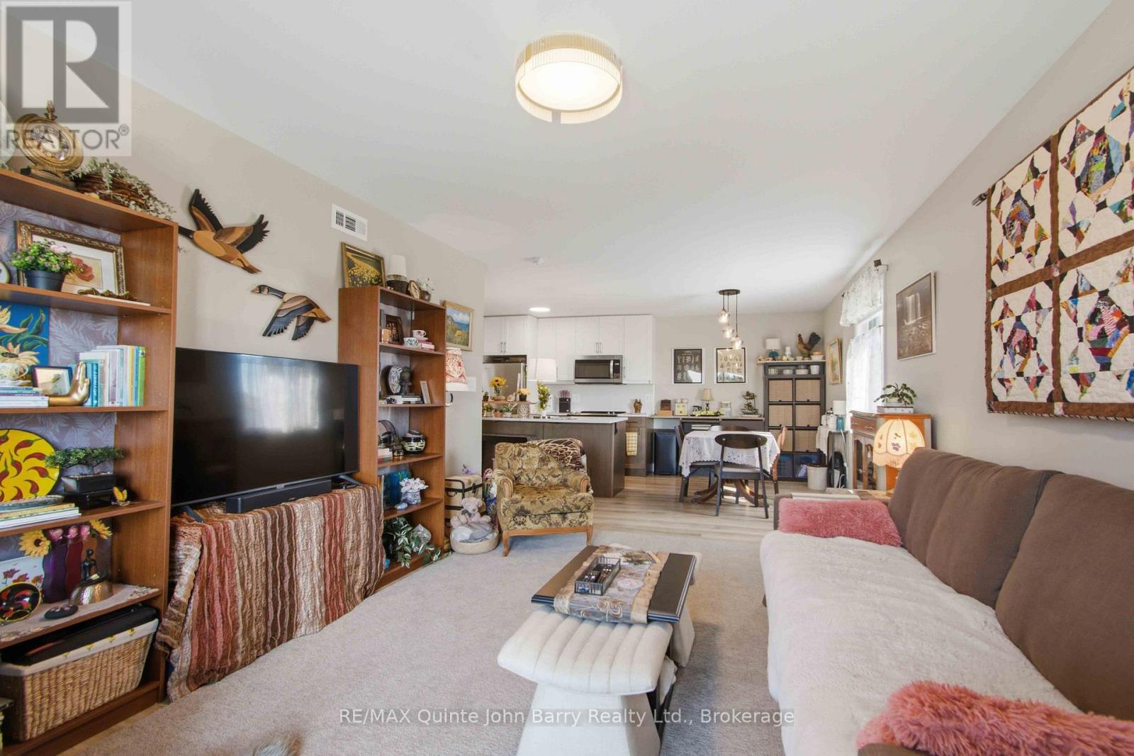 302-20 Hillside Meadow Drive, Quinte West, Ontario  K8V 0J7 - Photo 11 - X13751984