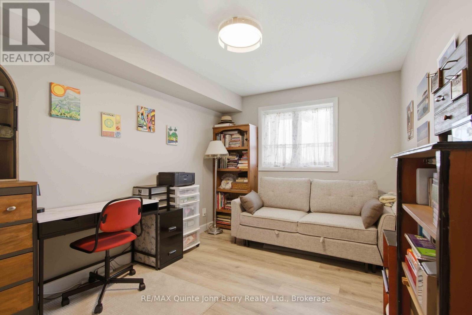 302-20 Hillside Meadow Drive, Quinte West, Ontario  K8V 0J7 - Photo 16 - X13751984