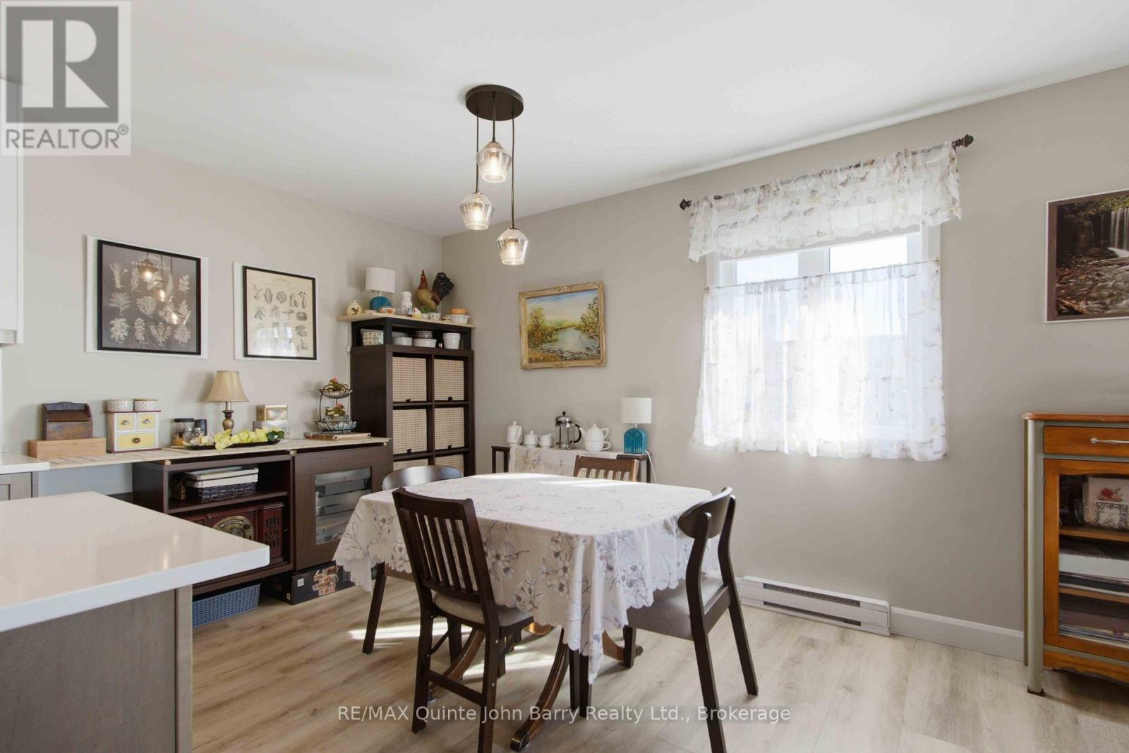 302-20 Hillside Meadow Drive, Quinte West, Ontario  K8V 0J7 - Photo 7 - X13751984