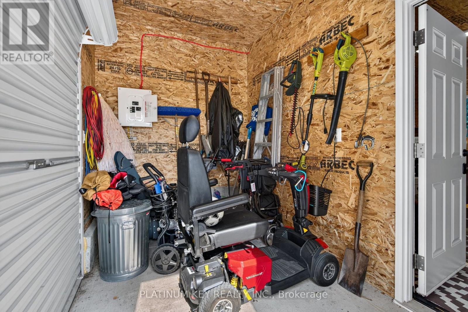 422 Metcalfe Street W, Strathroy-Caradoc, Ontario  N7G 1N7 - Photo 24 - X13751850