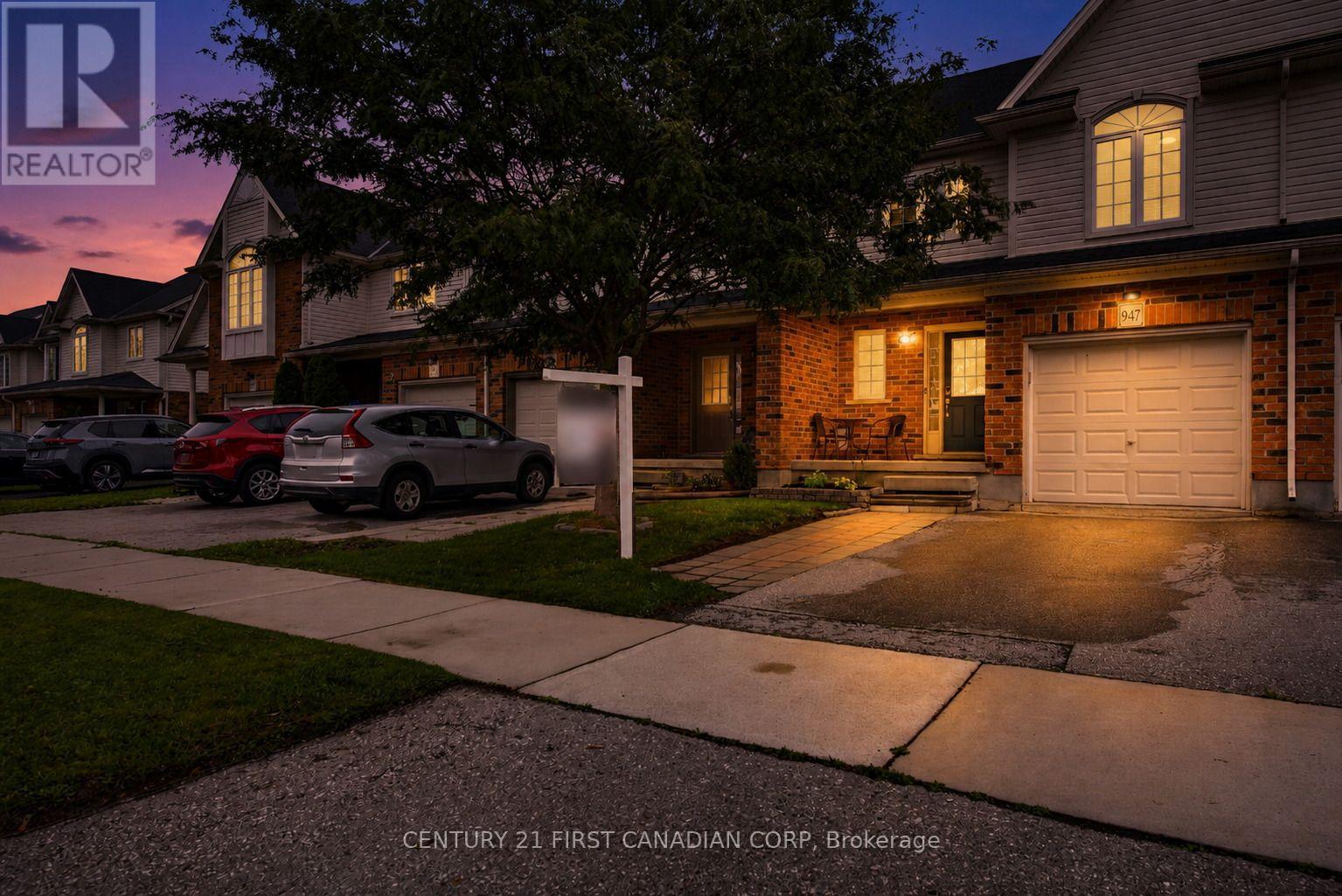 947 Silverfox Crescent E, London North, Ontario  N6G 0N5 - Photo 2 - X13751930