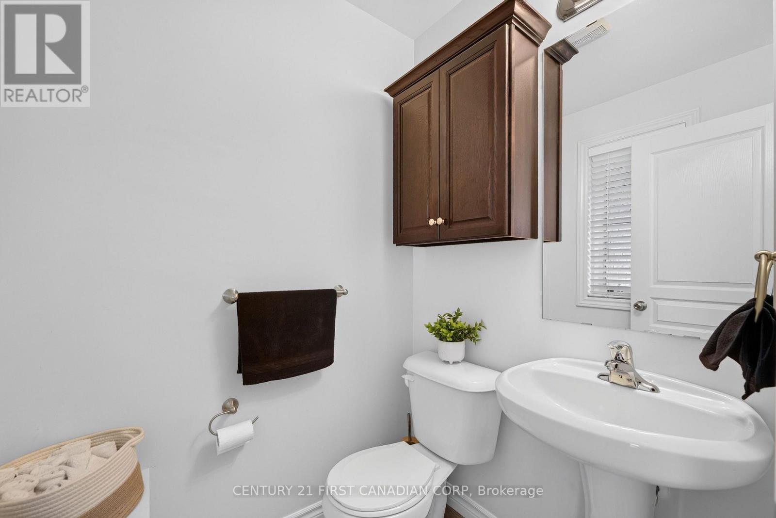 947 Silverfox Crescent E, London North, Ontario  N6G 0N5 - Photo 8 - X13751930
