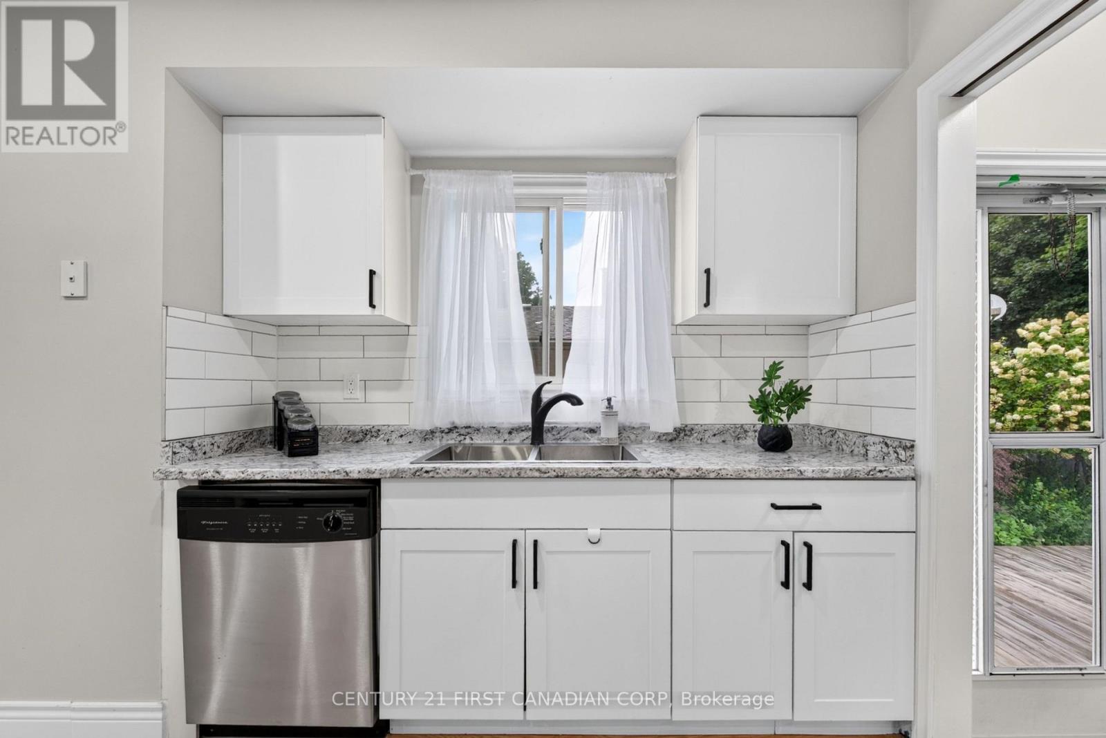 23 Brunswick Avenue, London North, Ontario  N6G 3K4 - Photo 9 - X13752008