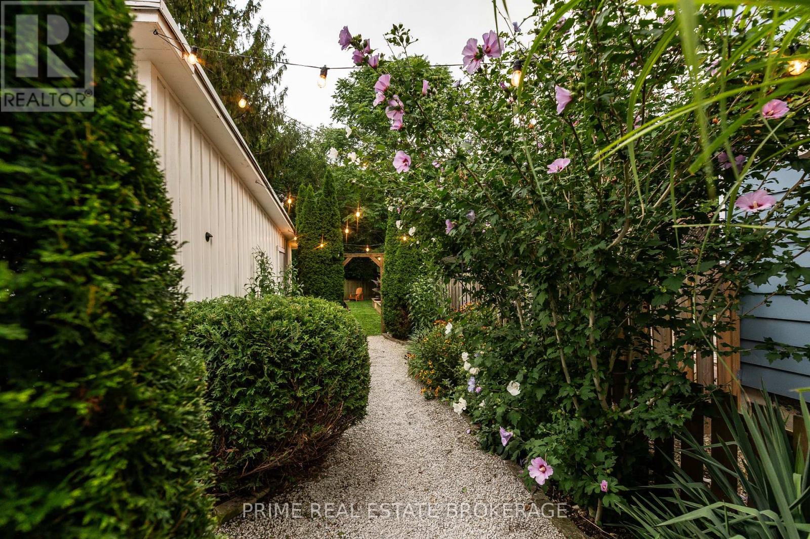 154 Graham Street, West Elgin, Ontario  N0L 2P0 - Photo 38 - X13752070