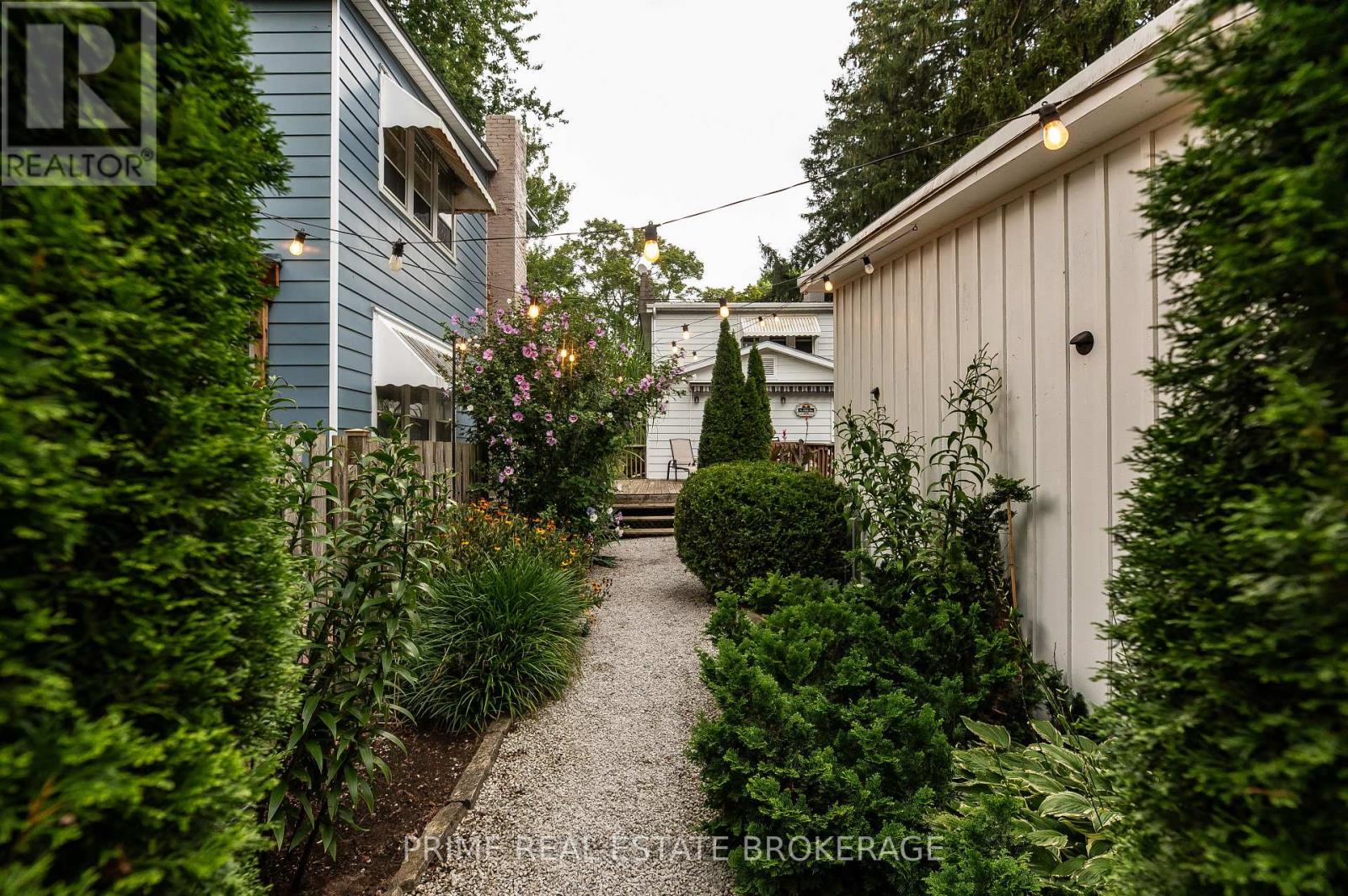 154 Graham Street, West Elgin, Ontario  N0L 2P0 - Photo 39 - X13752070