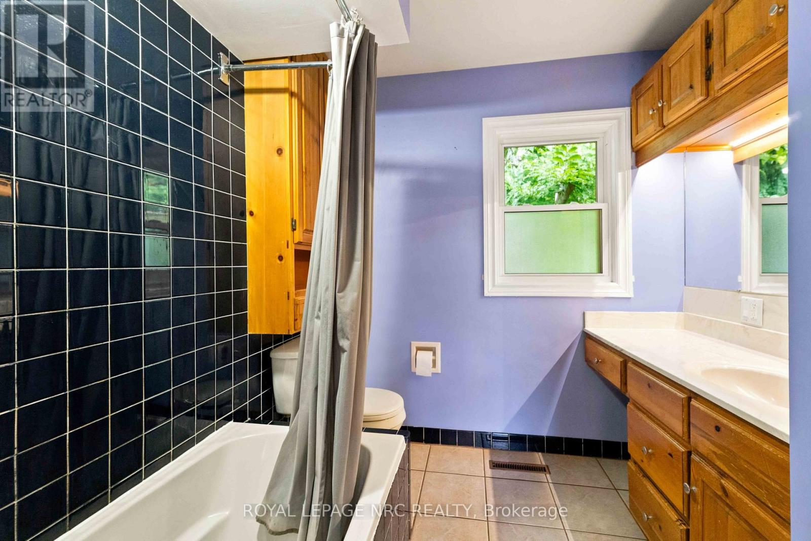 45 Woodcroft Crescent, Welland, Ontario  L3C 2H6 - Photo 17 - X13751918
