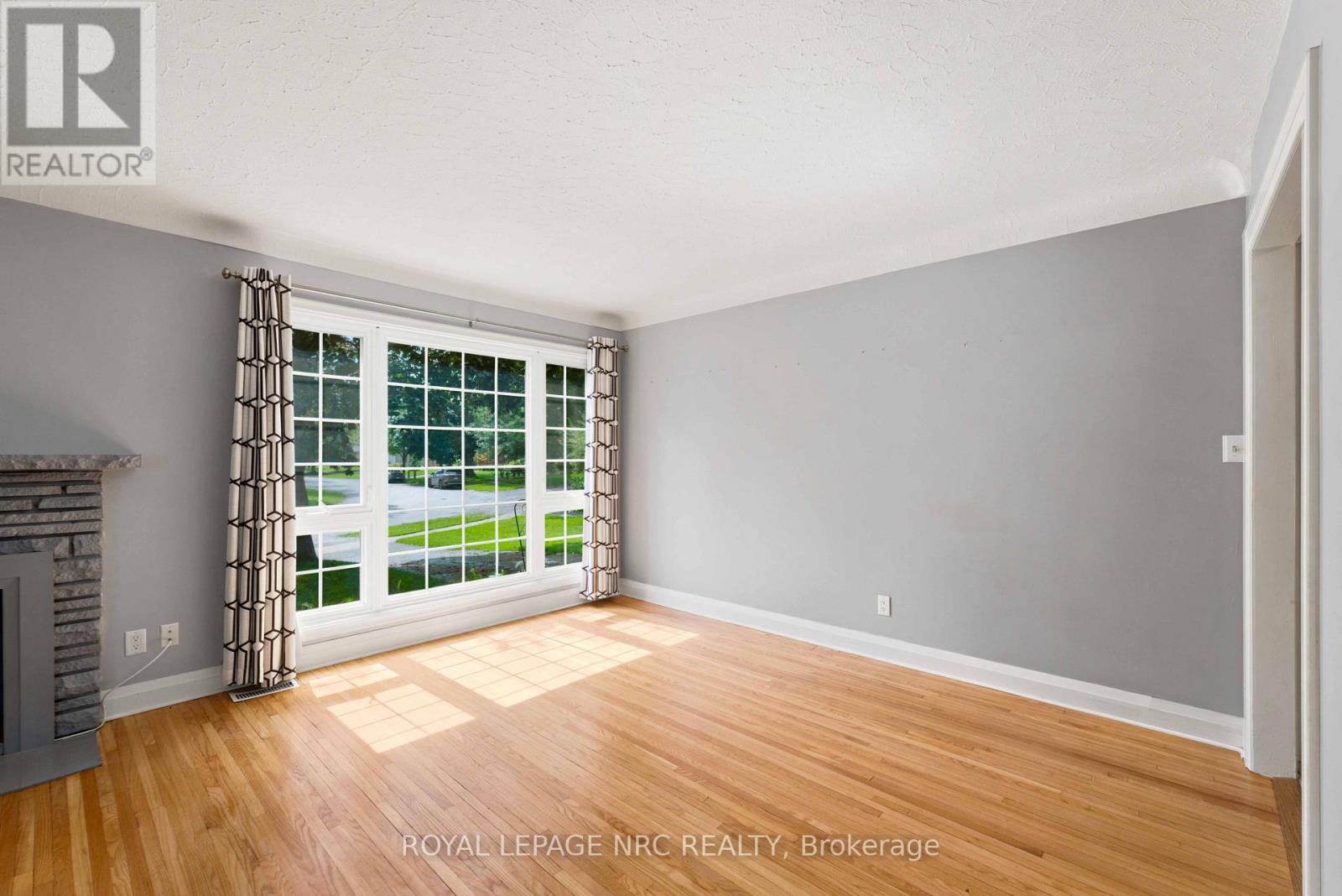 45 Woodcroft Crescent, Welland, Ontario  L3C 2H6 - Photo 8 - X13751918