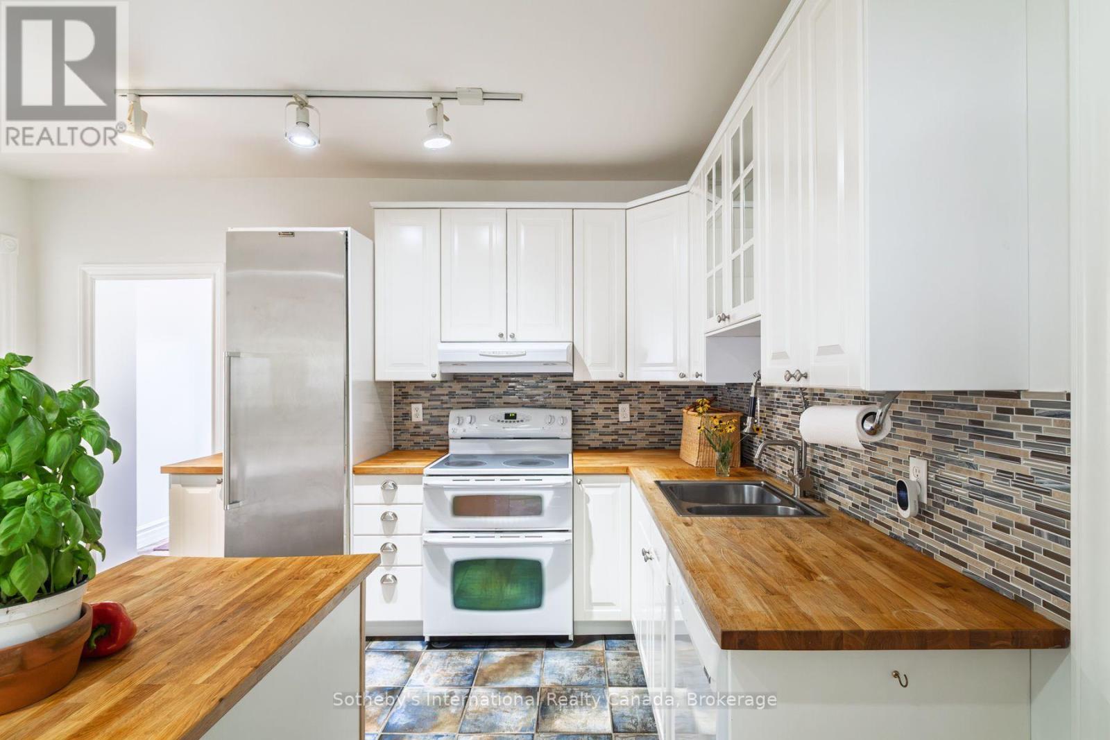 2215 Line 34 Perth East Road, Perth East, Ontario  N0B 2P0 - Photo 15 - X13752052