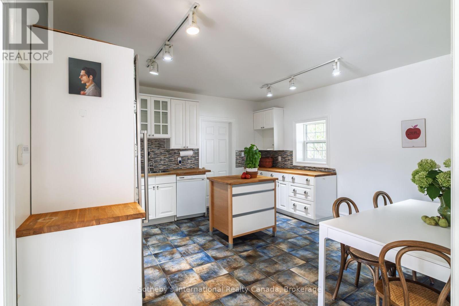 2215 Line 34 Perth East Road, Perth East, Ontario  N0B 2P0 - Photo 11 - X13752088