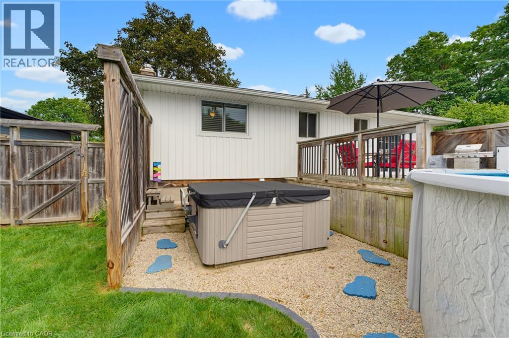 555 Elm Ridge Place, Waterloo, Ontario  N2L 4P6 - Photo 36 - 40861002