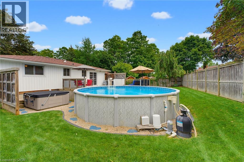 555 Elm Ridge Place, Waterloo, Ontario  N2L 4P6 - Photo 38 - 40861002
