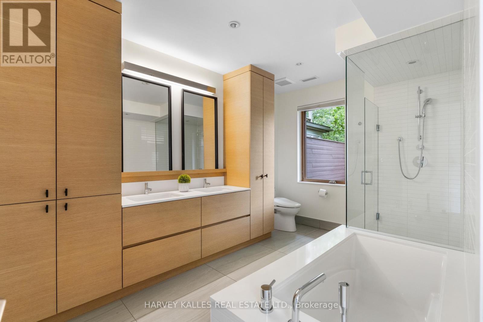 497 Palmerston Boulevard, Toronto, Ontario  M6G 2P2 - Photo 24 - C13751854