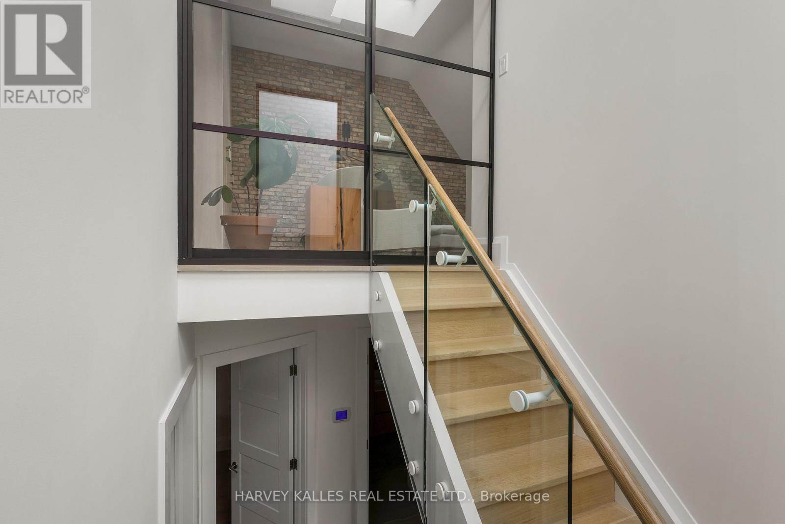 497 Palmerston Boulevard, Toronto, Ontario  M6G 2P2 - Photo 27 - C13751854