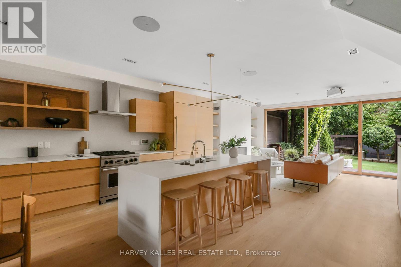 497 Palmerston Boulevard, Toronto, Ontario  M6G 2P2 - Photo 8 - C13751854