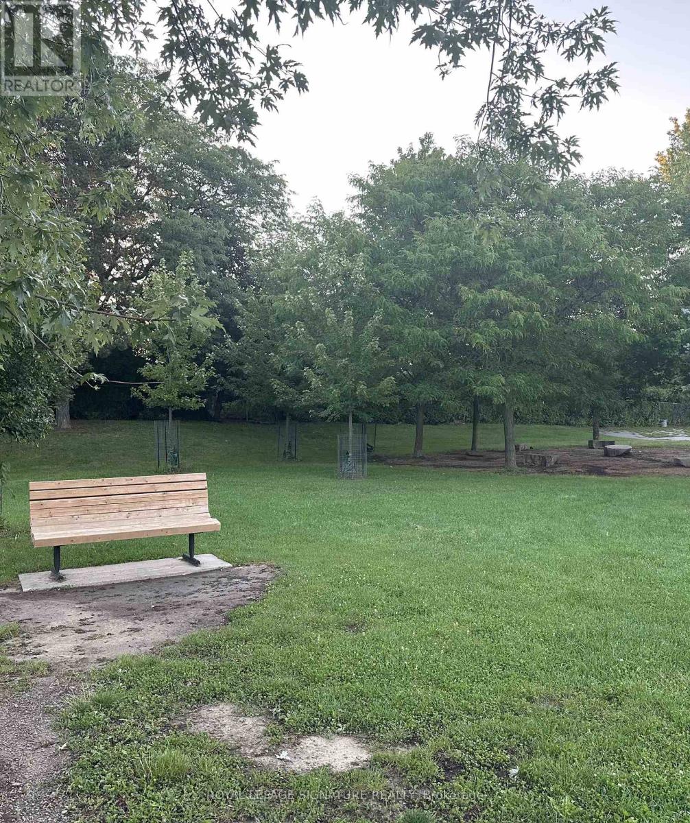 73 Castlegrove Boulevard, Toronto, Ontario  M3A 1L3 - Photo 14 - C13751988