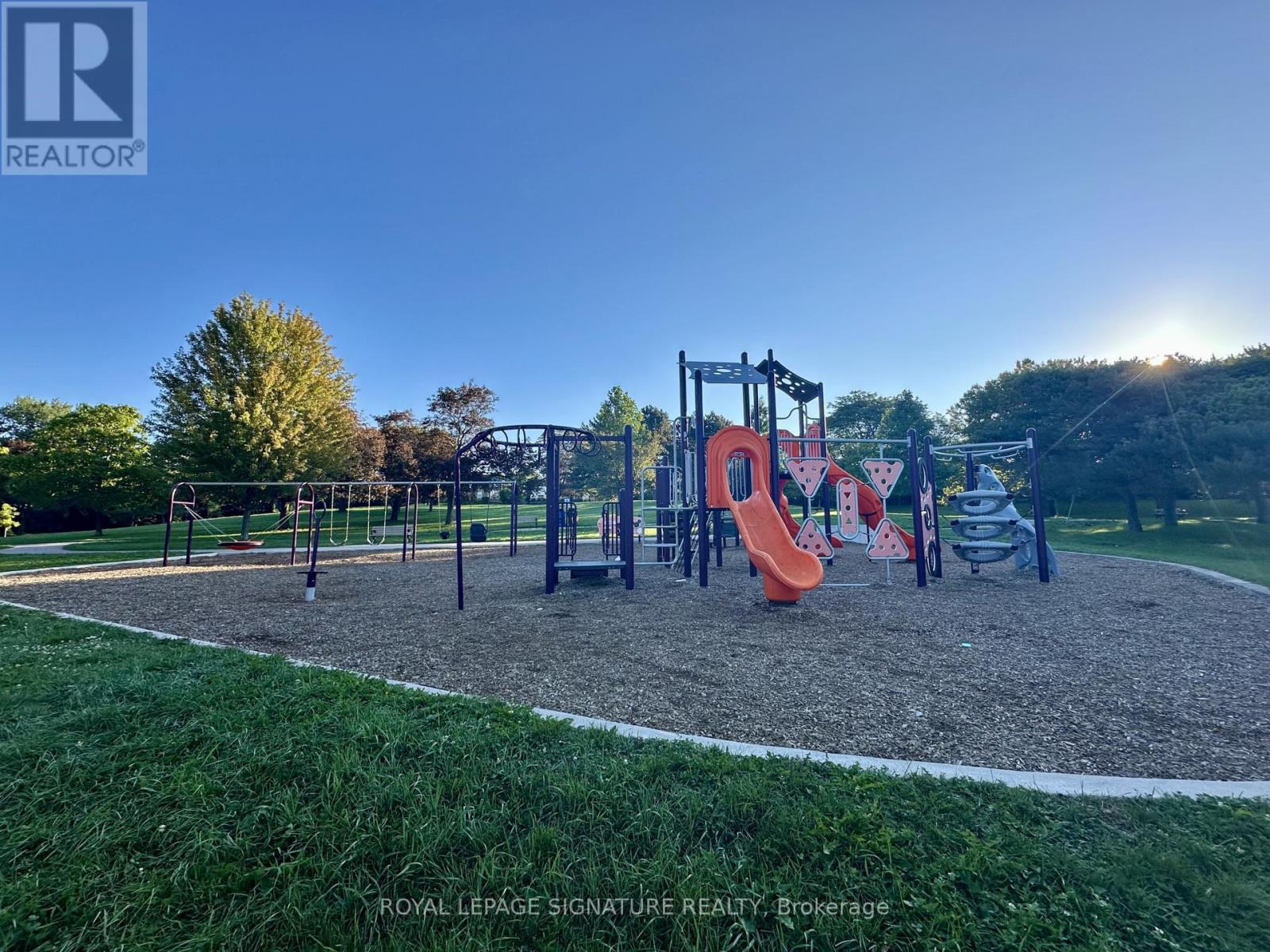 73 Castlegrove Boulevard, Toronto, Ontario  M3A 1L3 - Photo 20 - C13751988