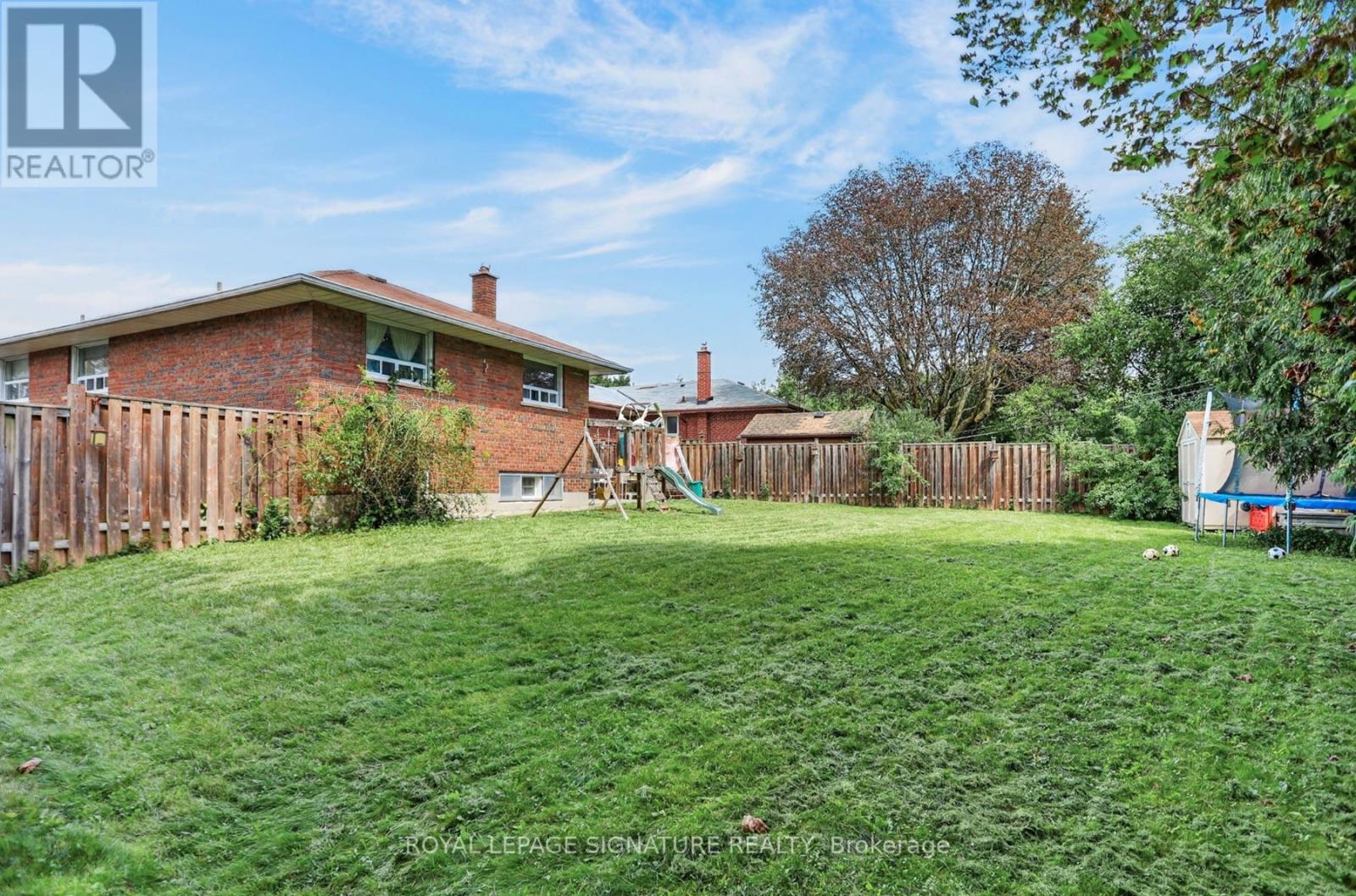 73 Castlegrove Boulevard, Toronto, Ontario  M3A 1L3 - Photo 6 - C13751988