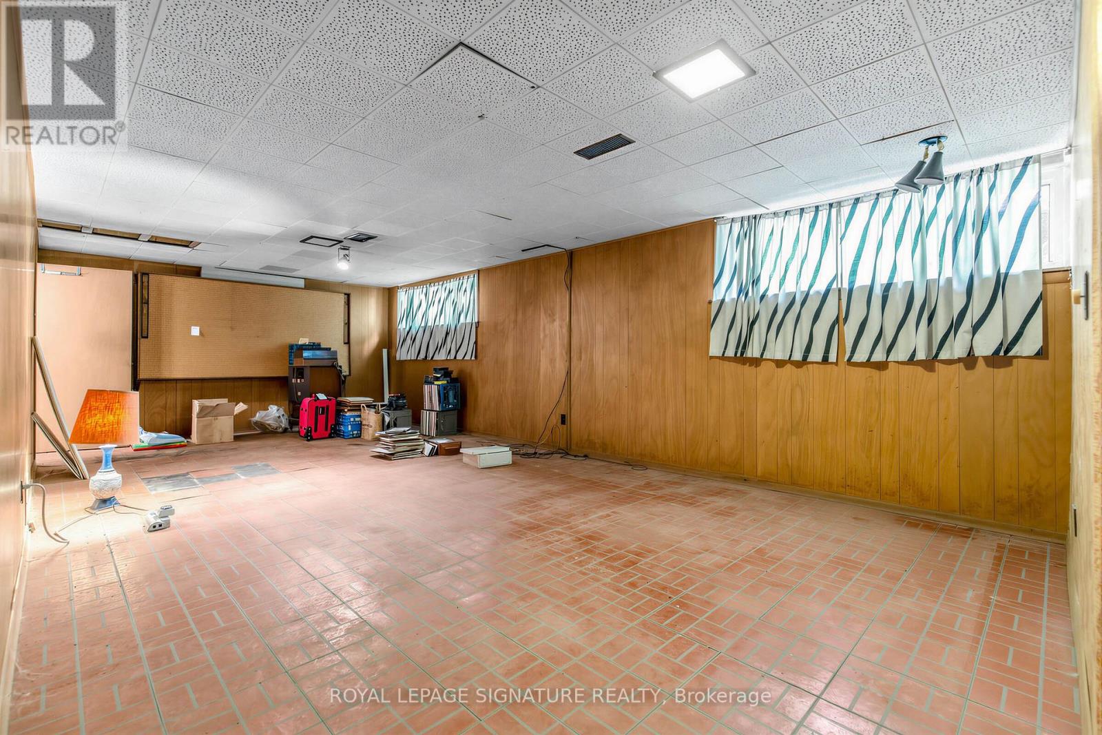 69 Greenland Road, Toronto, Ontario  M3C 1N4 - Photo 20 - C13751990