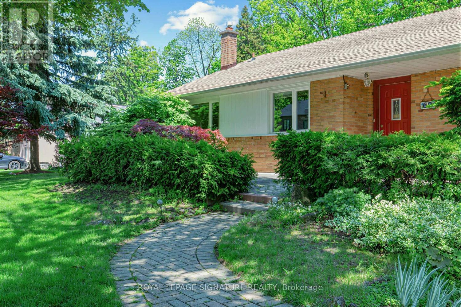 69 Greenland Road, Toronto, Ontario  M3C 1N4 - Photo 3 - C13751990