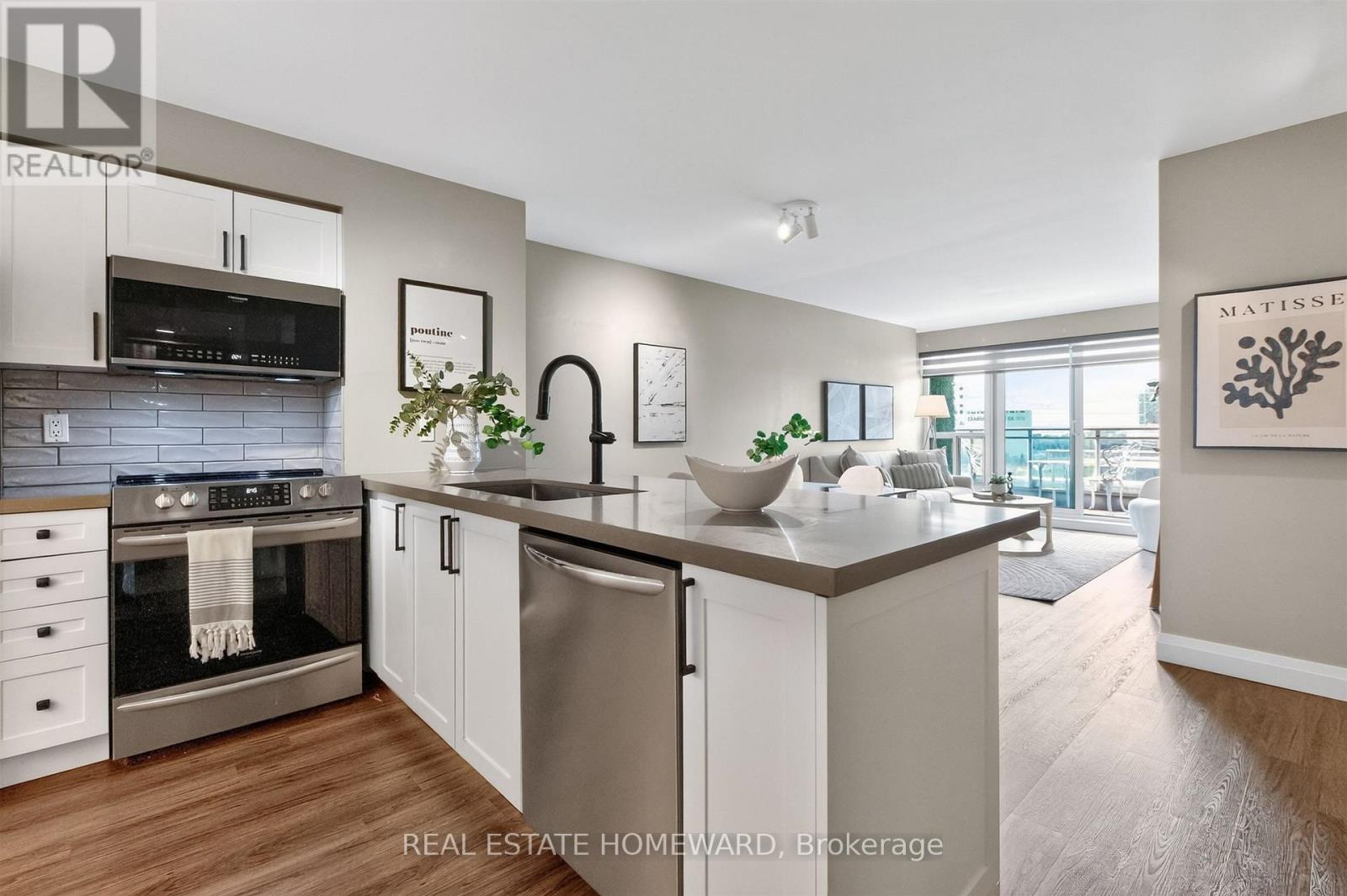 1117 - 410 Queens Quay W, Toronto, Ontario  M5V 3T1 - Photo 7 - C13752034