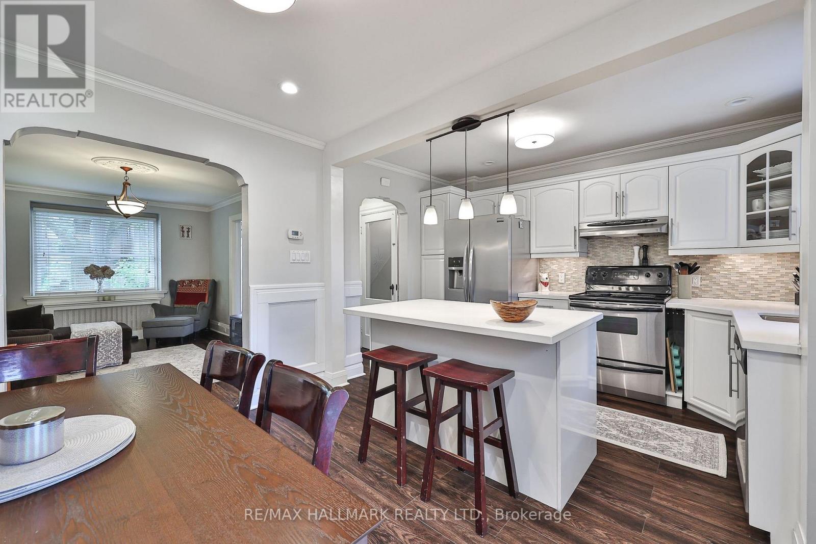 278 Woburn Avenue, Toronto, Ontario  M5M 1K9 - Photo 10 - C13752036