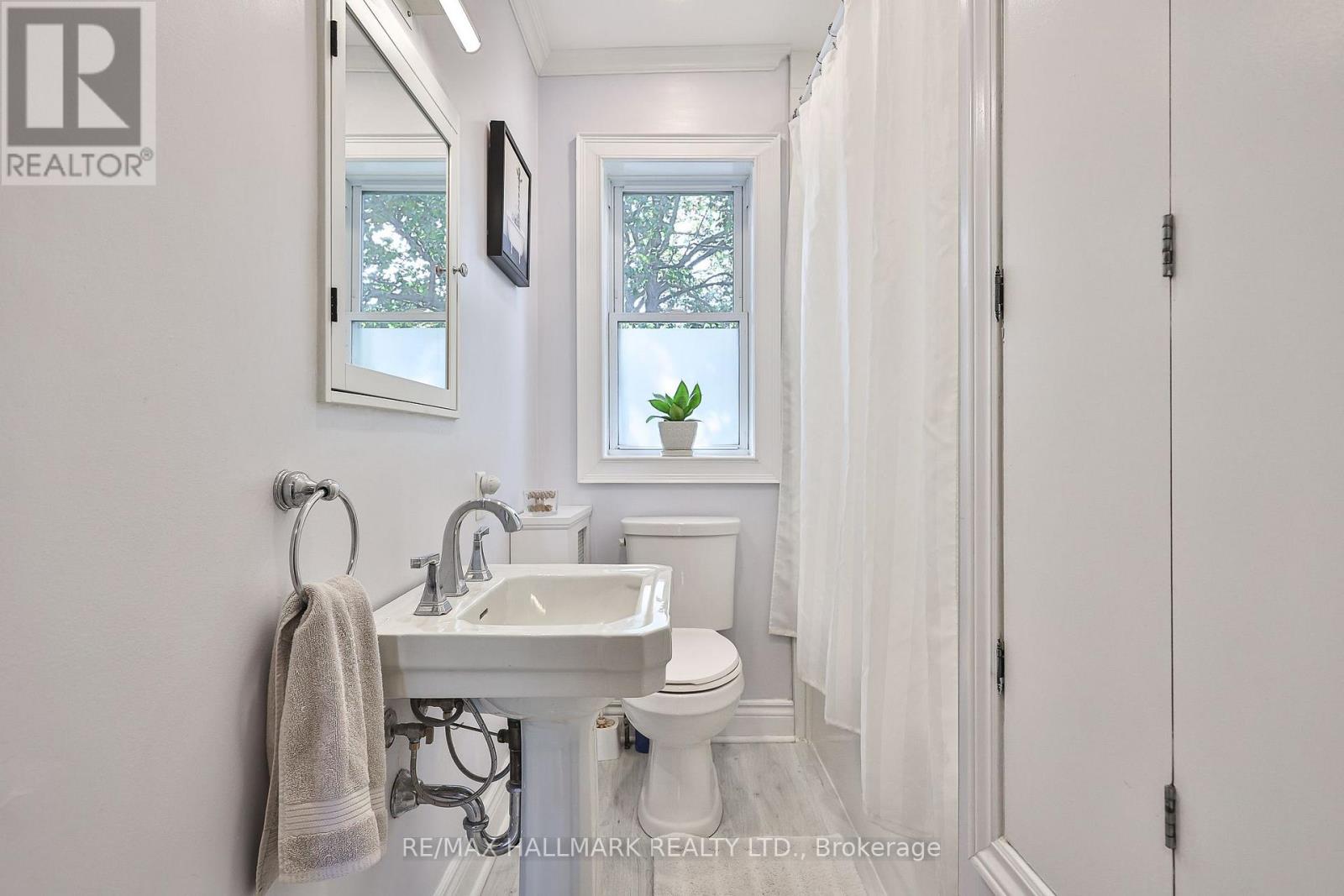 278 Woburn Avenue, Toronto, Ontario  M5M 1K9 - Photo 19 - C13752036