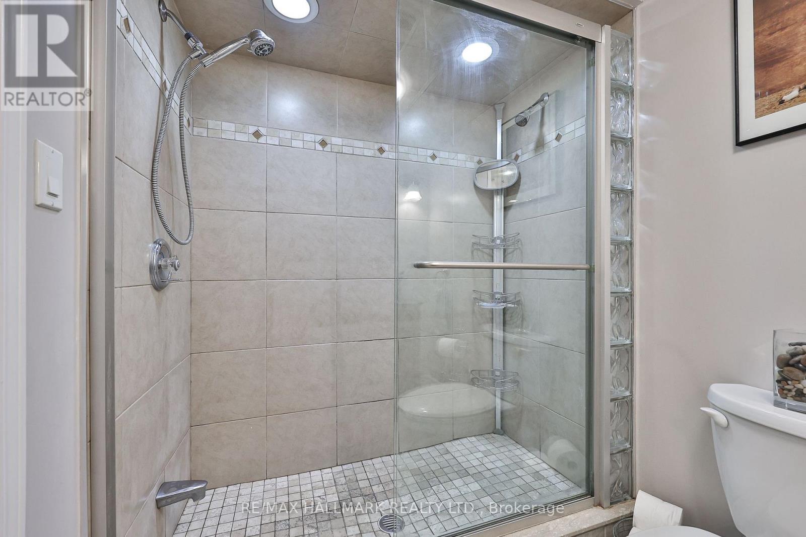 278 Woburn Avenue, Toronto, Ontario  M5M 1K9 - Photo 30 - C13752036
