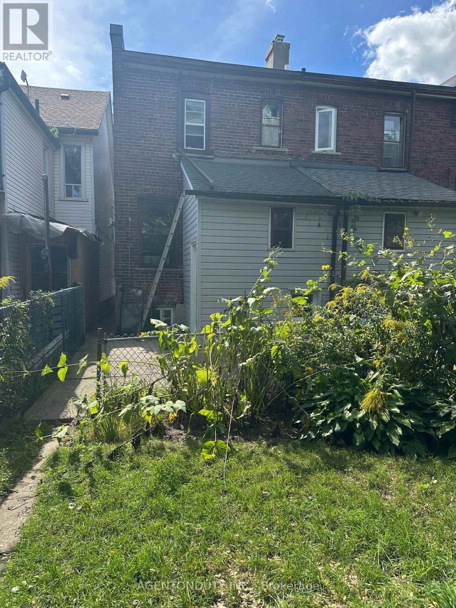 51 Perth Avenue, Toronto, Ontario  M6R 2C1 - Photo 30 - C13752048