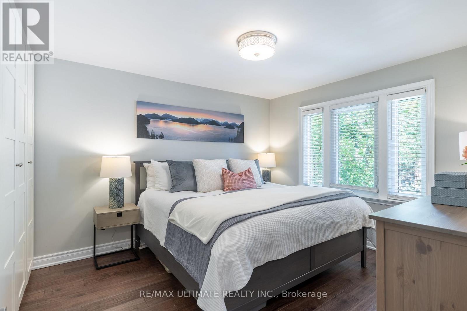 3 Thursfield Crescent, Toronto, Ontario  M4G 2N4 - Photo 17 - C13752072