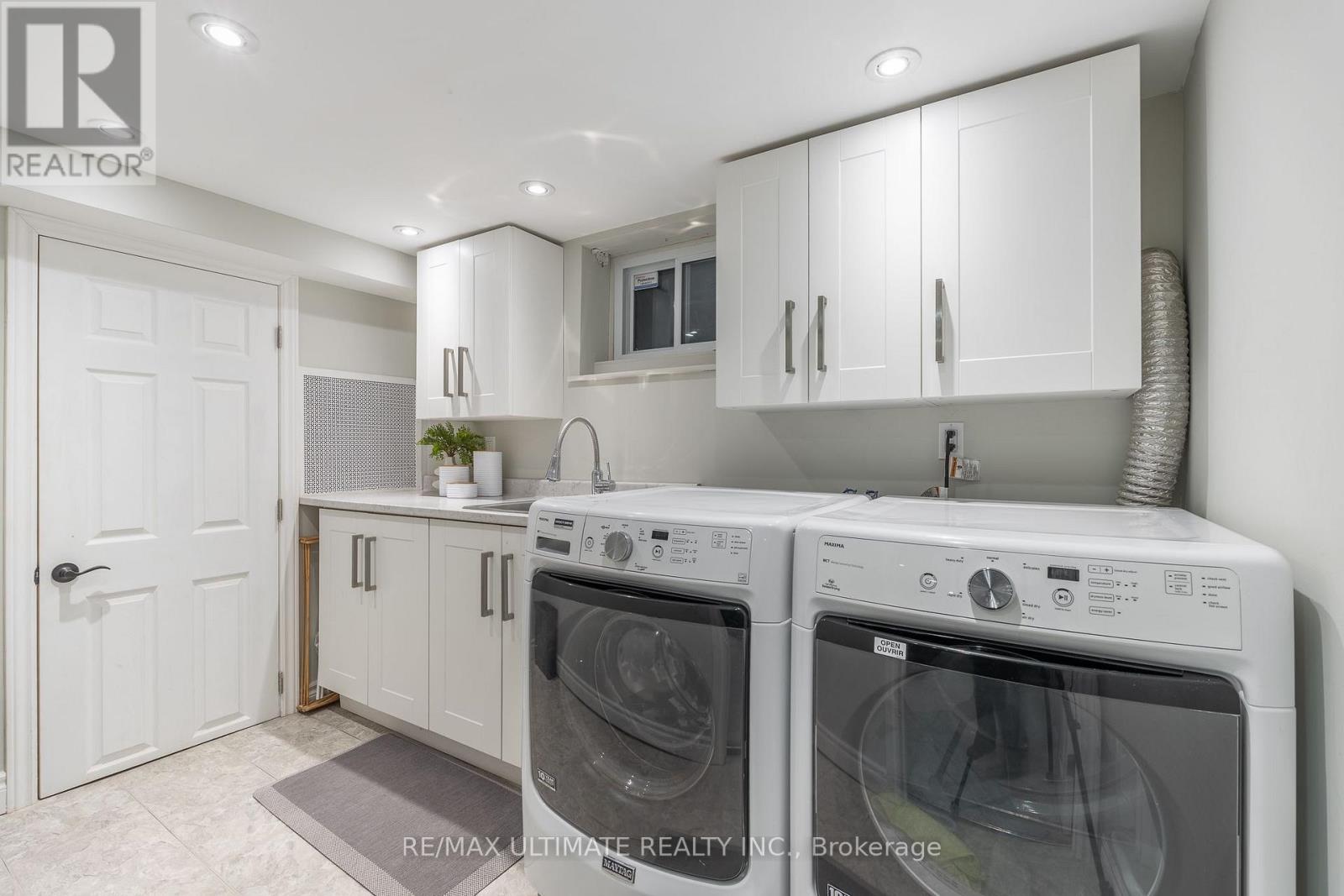 3 Thursfield Crescent, Toronto, Ontario  M4G 2N4 - Photo 27 - C13752072